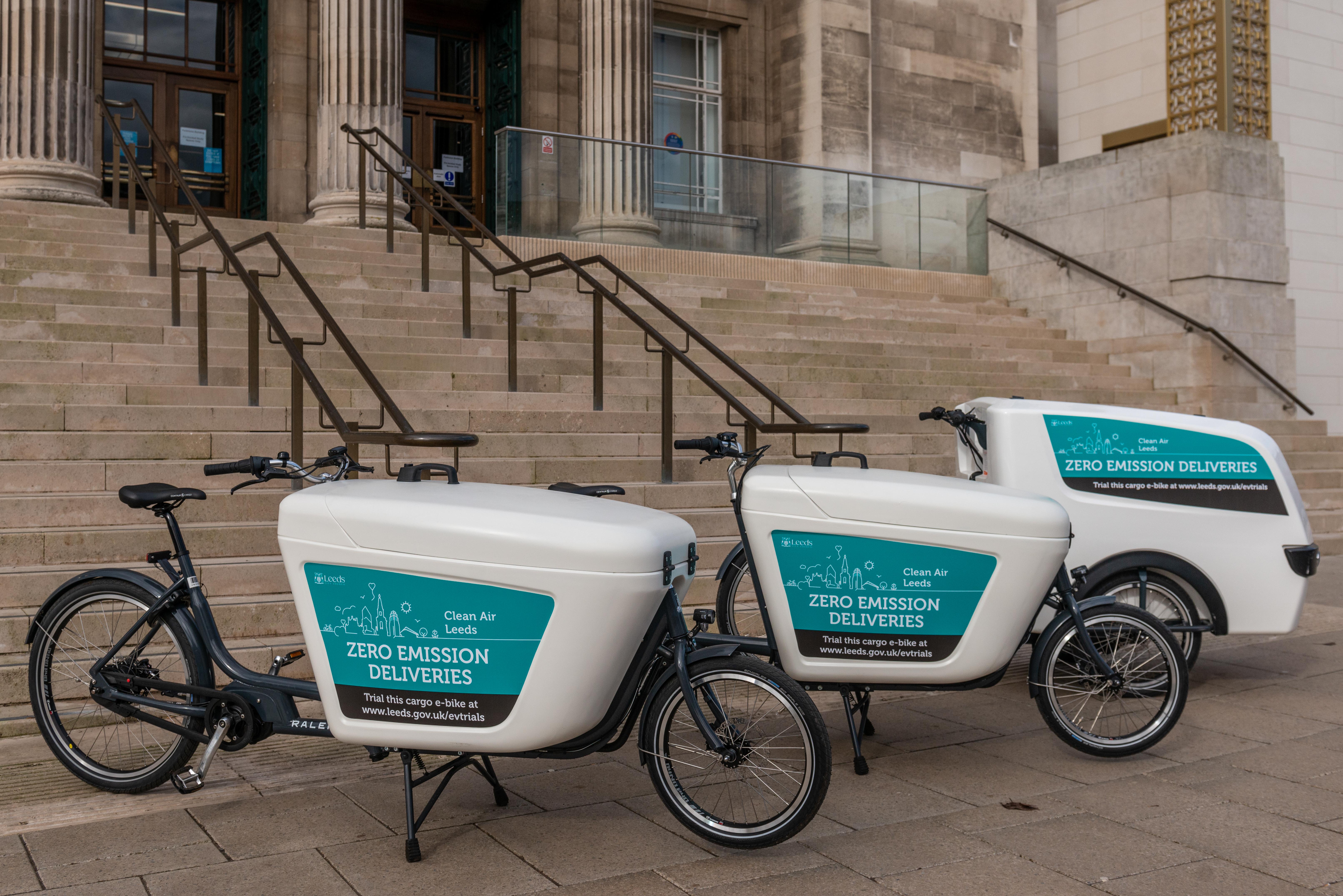 e-cargo bike and e-cargo trike with Clean Air Leeds branding