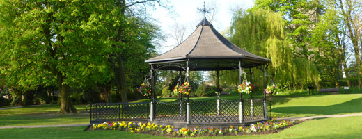pudsey park bandstand