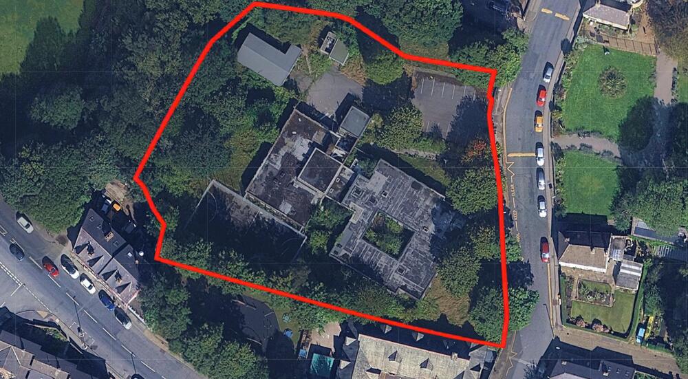Aerial view with site of the former Burley Park Centre outlined in red